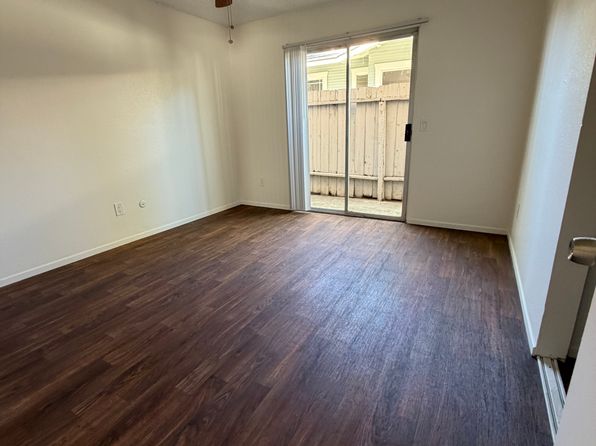 4379 Swift Ave #1L