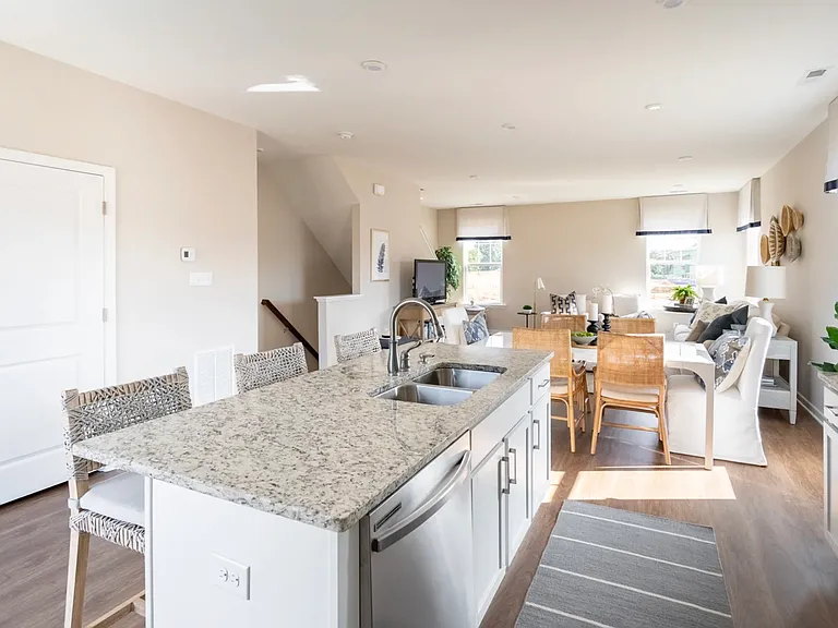 2130 Blossom Trail Ave — Photo 17