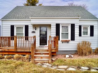 119 Maizefield Ave, Bloomington, IL 61701