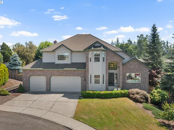 14116 SE Eastridge Ct, Portland, OR 97236