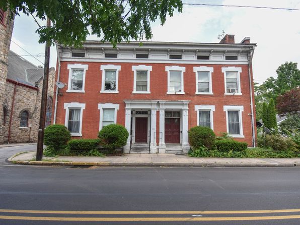 301 S Main St APT 7
