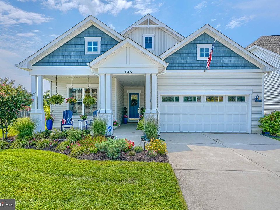 1st image of 320 Bayberry Dr