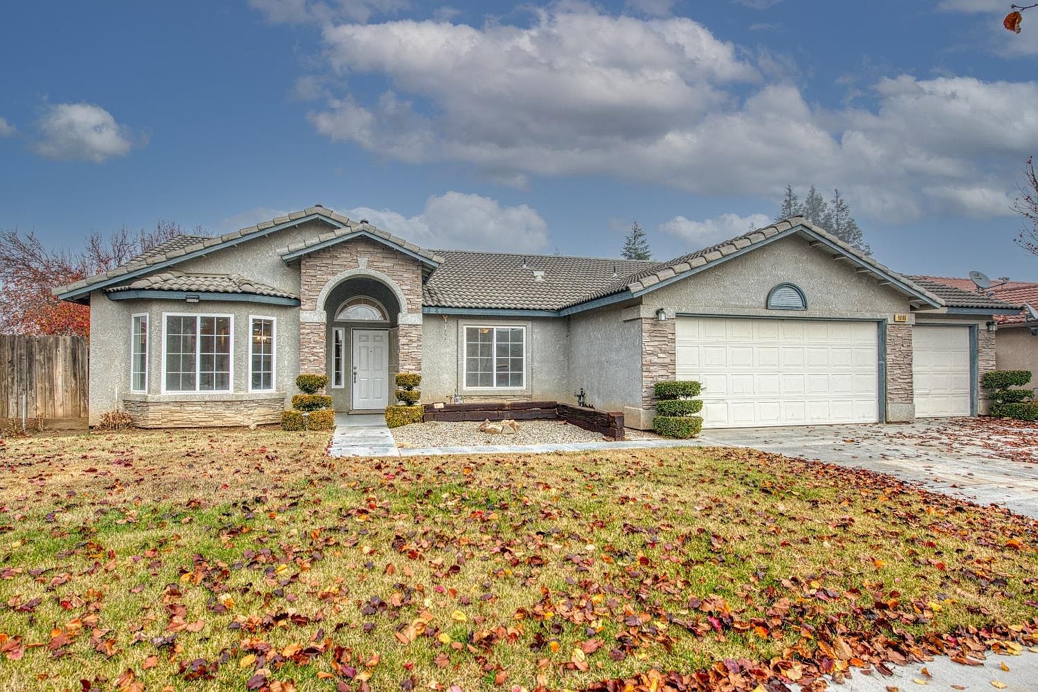 14146 W G St, Kerman, CA 93630 Zillow