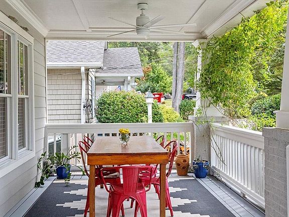 4th image of 2718 Wayland Dr