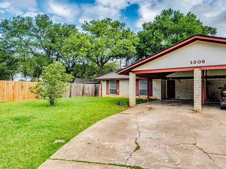 1306 Glenda Dr #A — Photo 24