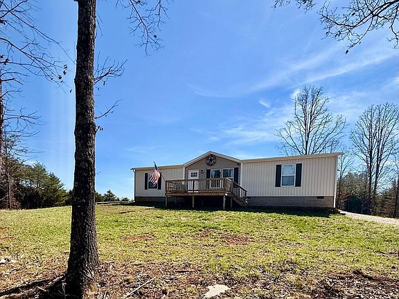 3rd image of 3253 Silver Mine Rd