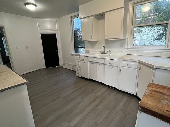5th image of 1405 Belleview Blvd