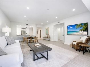 2806 Aintree LN #H102, NAPLES, FL 34112