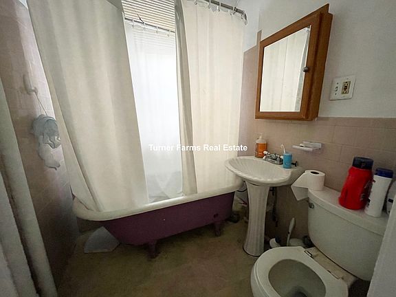 3rd image of 55 Park Dr #17C