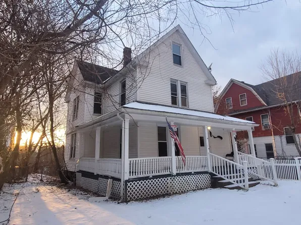 69 Lexington Ave, Waterbury, CT 06710