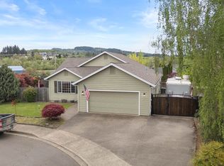 126 Lilly Ct, Sutherlin, OR 97479