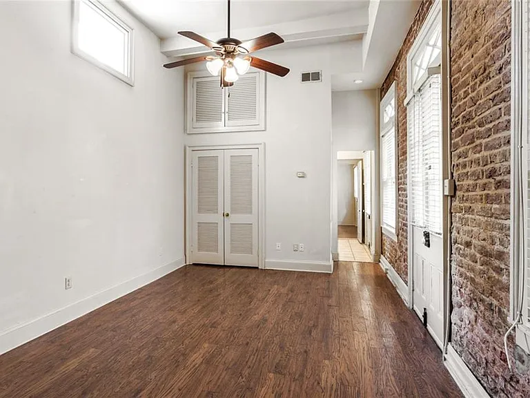 927 Toulouse St #103 — Photo 5