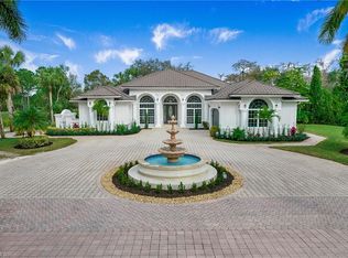 2591 White Blvd, Naples, FL 34117