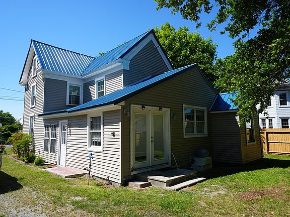 3rd image of 28083 Harborton Rd