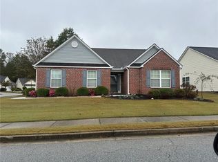 714 Village Ln, Loganville, GA 30052