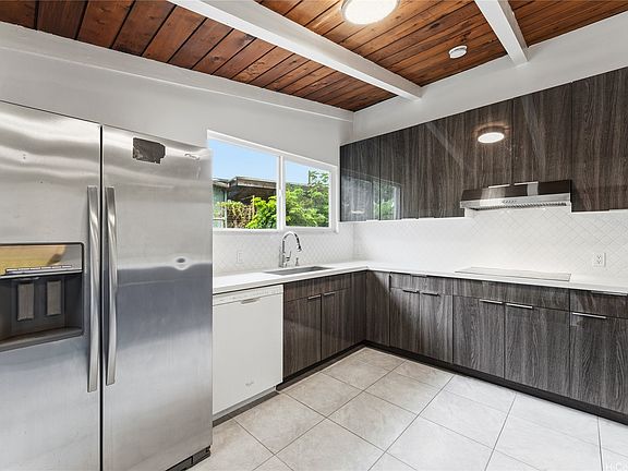 5th image of 95-234 Waiala St