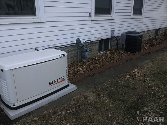 4th image of 206 W Agard St