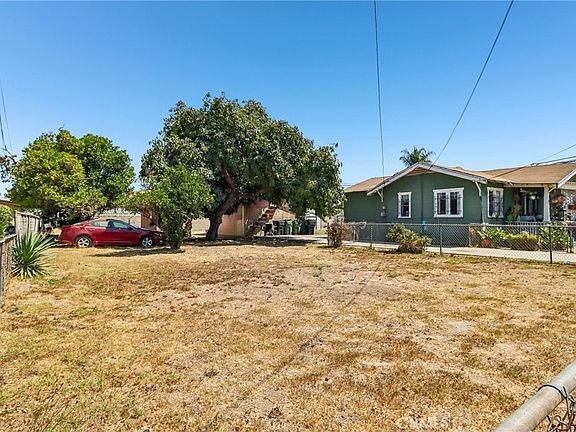 4th image of 3803 W 107th St