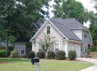 627 Laurenburg Dr, Richmond Hill, GA 31324