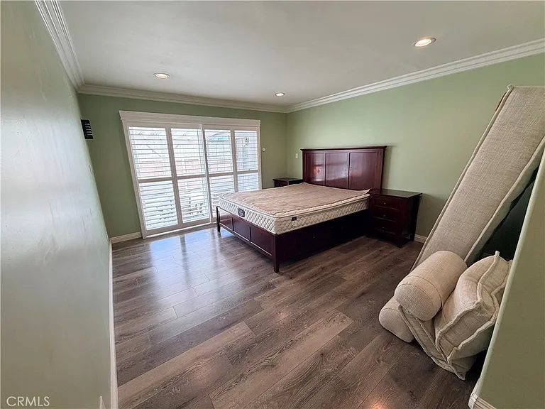 2139 W 160th St — Photo 13
