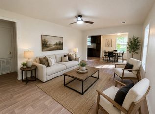 603 E 1st St, Sweeny, TX 77480