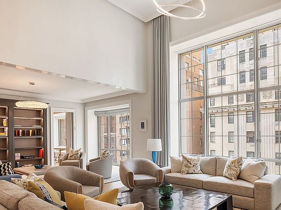 5th image of 109 E 79th St #12W