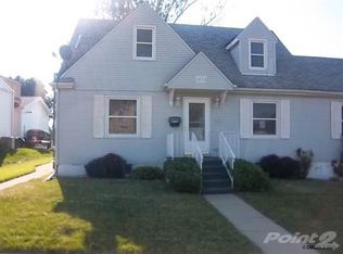 2575 Viola St, Dubuque, IA 52001