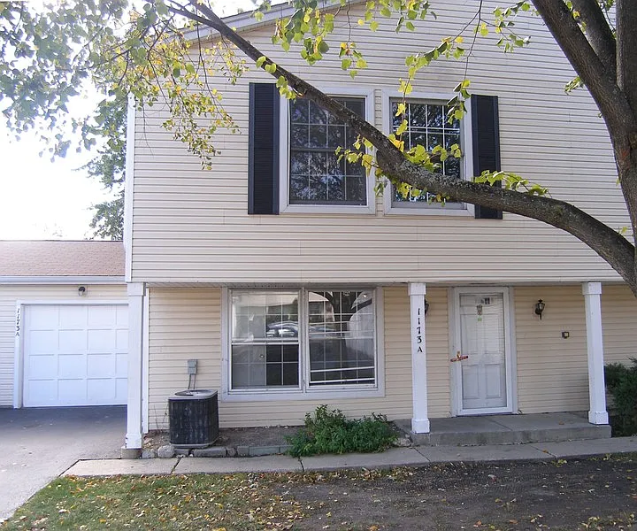 1173 E Azalea Ln APT A photo 1