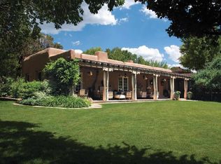 5200 Old Santa Fe Trl, Santa Fe, NM 87505