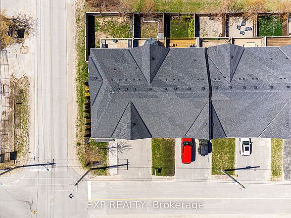 4th image of 22 18th St N