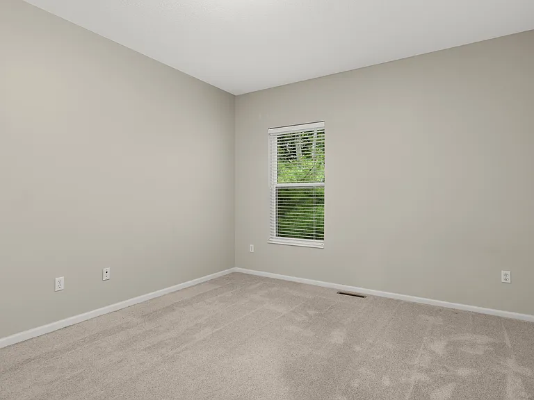 17790 Valley Cove Ct — Photo 16