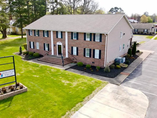 1105 State Route 121 N, Murray, KY 42071