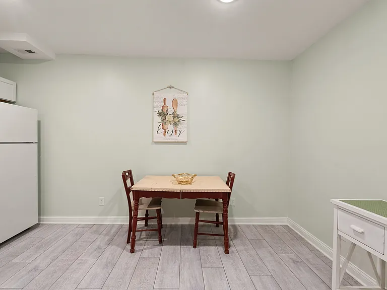 Mallet Hill Dr — Photo 19