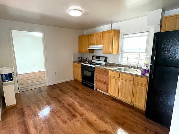 2nd image of 8792 112th St Floor 1