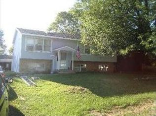 24840 N Holly Dr, Cary, IL 60013