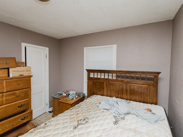 wichita-kansas-443167402 picture