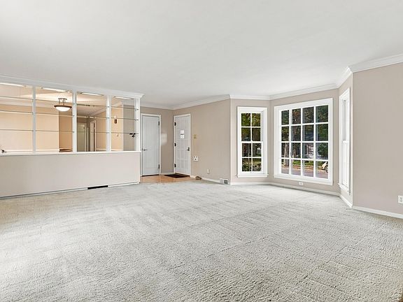 5th image of 735 W 19th St