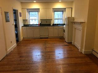 93 Endicott St APT 004, Boston, MA 02113