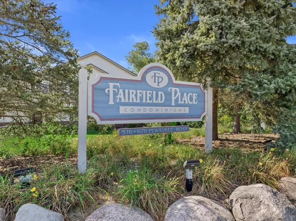 590 Pewaukee ROAD #D, Pewaukee, WI 53072