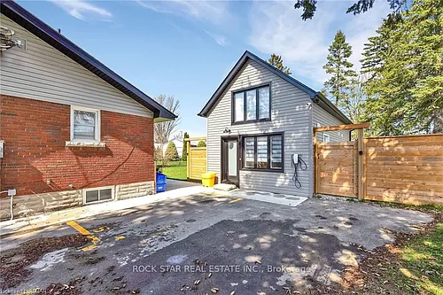 48 Harber Ave #REAR Photo 1