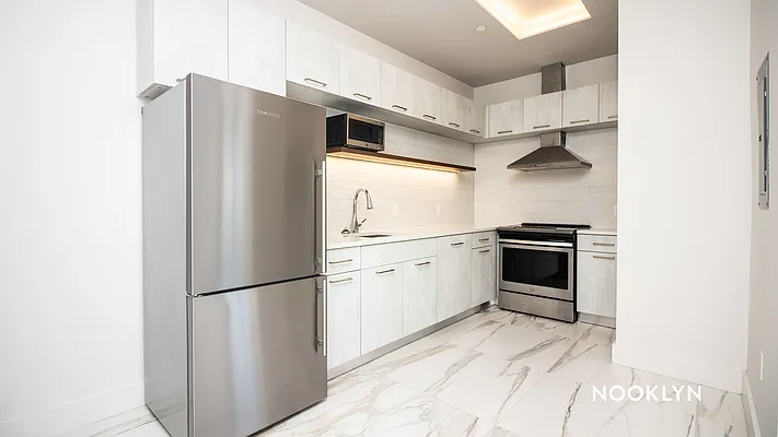 Rented by Nooklyn NYC LLC | media 1