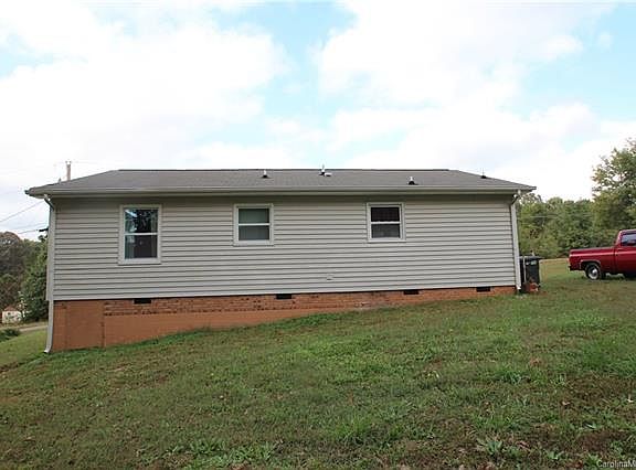 2nd image of 4616 Merrywood Ln