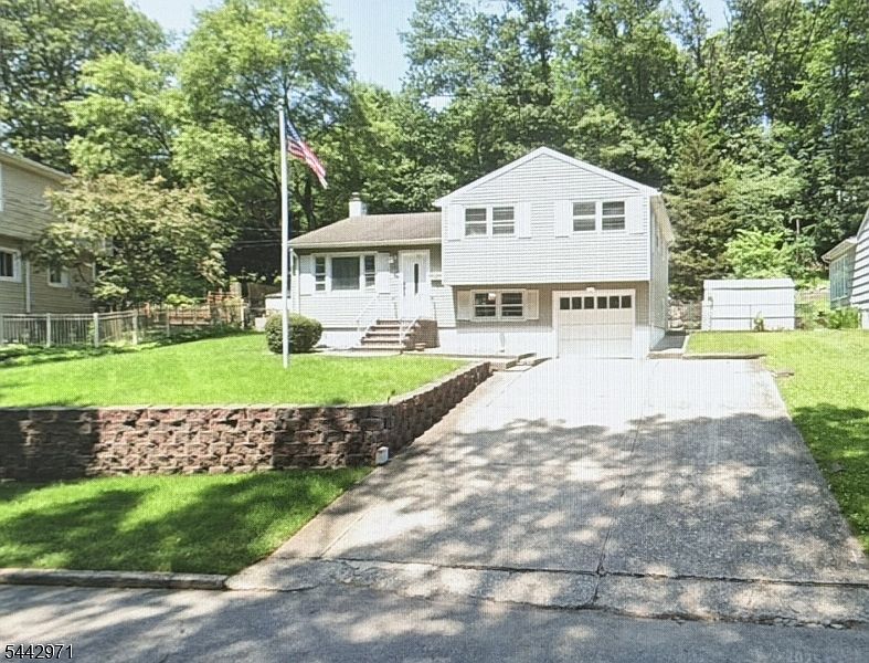 1st image of 89 Knolls Rd