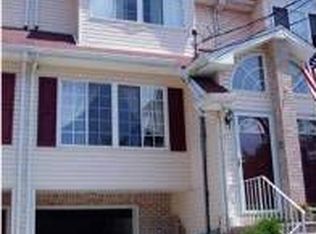 118 Detroit Ave, Staten Island, NY 10312
