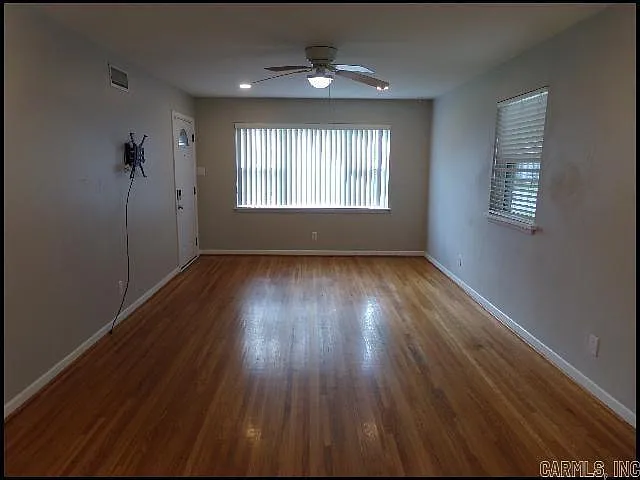51 Meadowbrook Dr — Photo 11