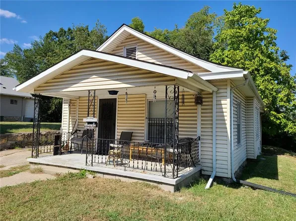 6042 E 13th St, Kansas City, MO 64126