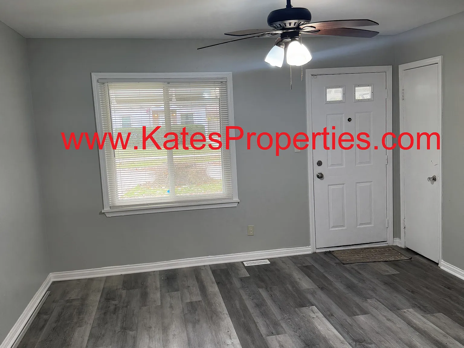 6 bed, 1800 sqft, $1,950 — Photo 2