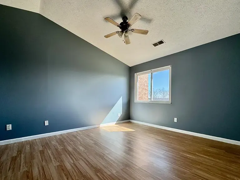 8854 Eagleview Dr #6 — Photo 12