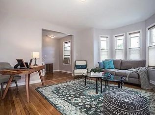 35 Maple St UNIT 2, Waltham, MA 02453