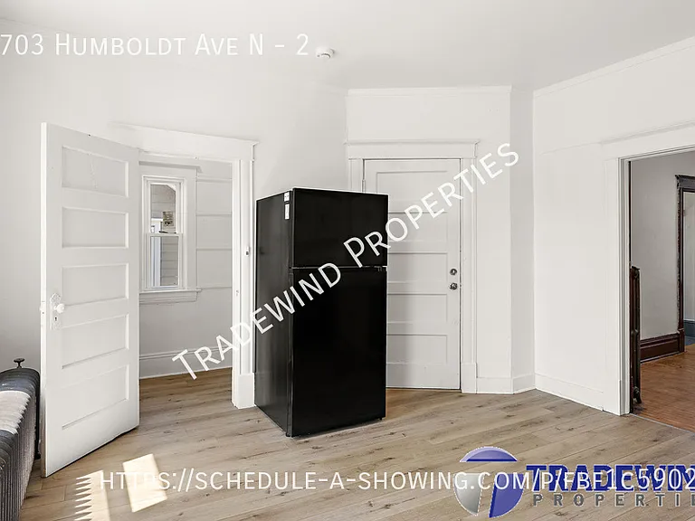 2703 Humboldt Ave N #2 — Photo 6